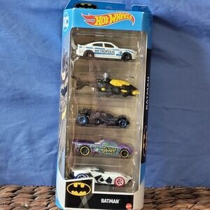 Hot Wheels Dc Comics Batman Mobiles Cars NwT